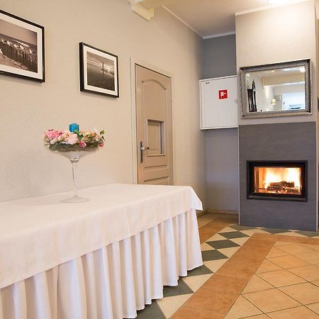 Osrodek Wczasowy Dagmor Bed and Breakfast Ustka Exterior foto